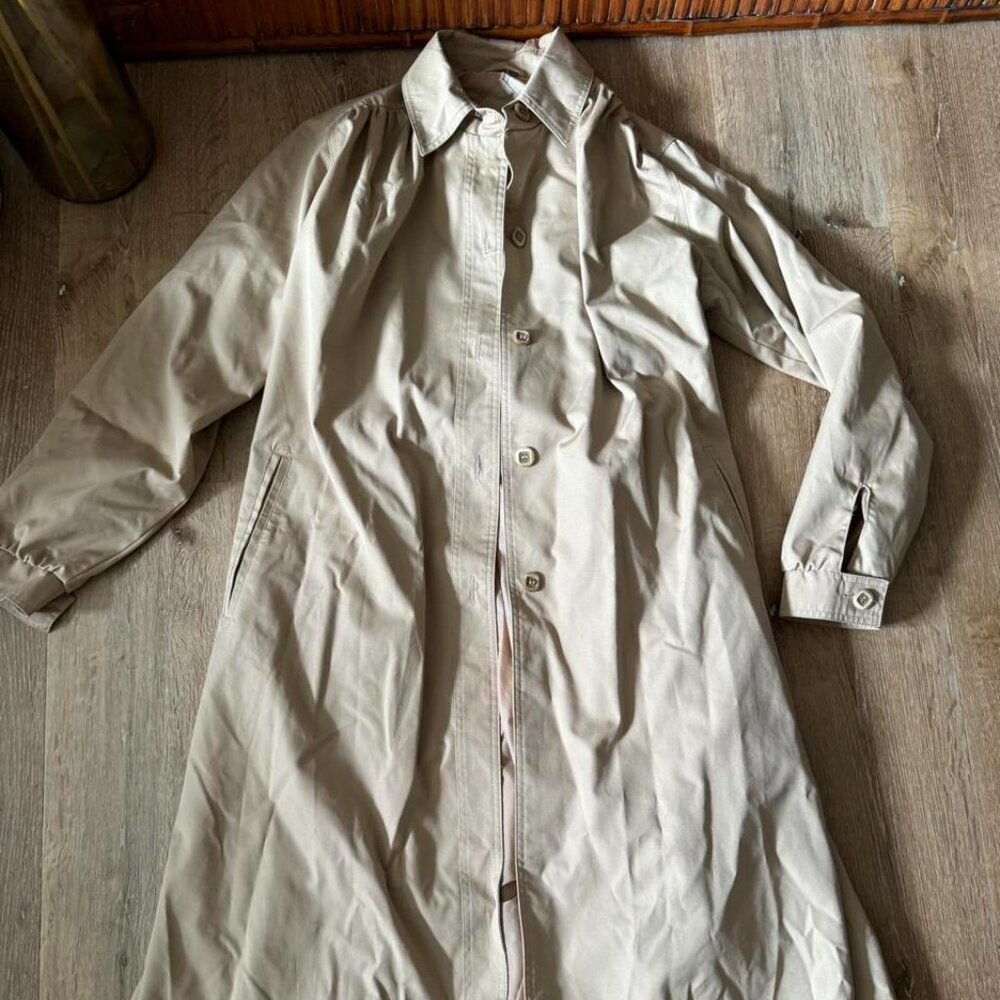 Vintage Foxland Tan and Cream Long Trench Coat size 14
